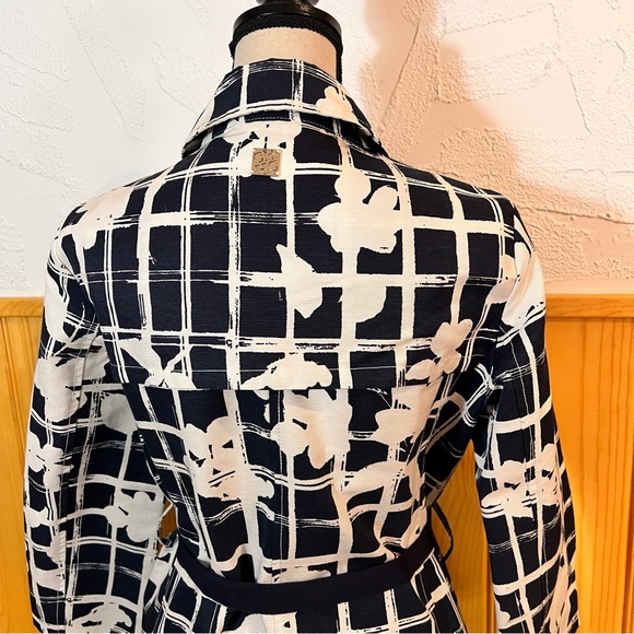 Carolina Herrera Window Pane Print Short Raincoat Sz-S - Picture 6 of 11